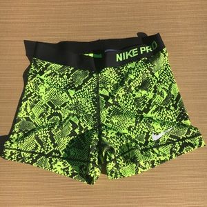 Nike Pro Shorts Never-worn Yellow Snake Print